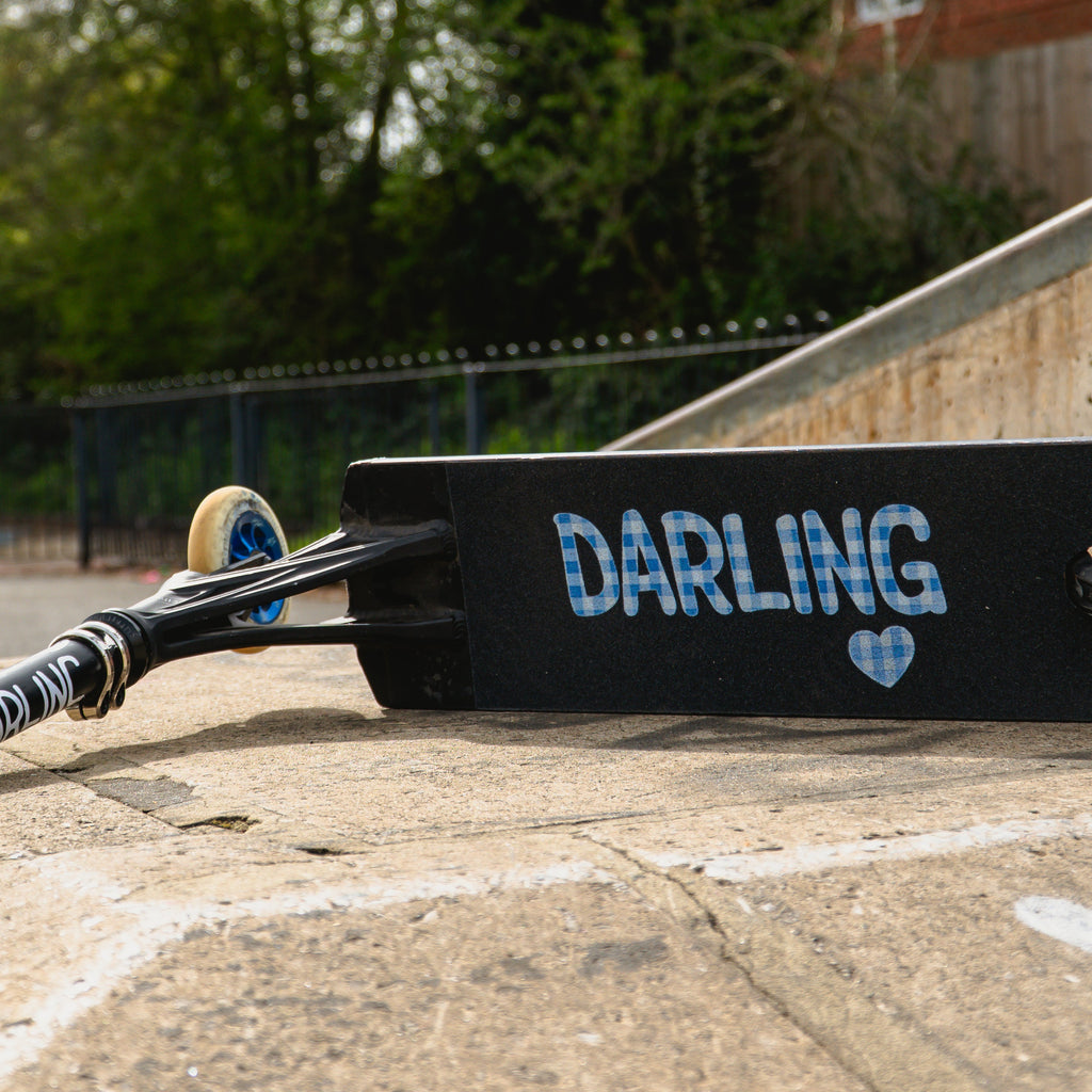 Darling Blue Plaid Grip